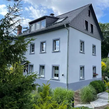 Villa Adelsberg Mit Dachterrasse In Zentraler Lage Fuer Bis Zu 10 Personen *