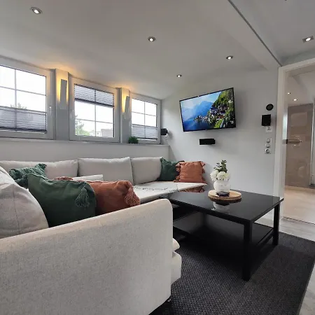 Adelsberg Mit Dachterrasse In Zentraler Lage Fuer Bis Zu 10 Personen Villa *