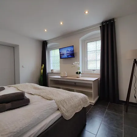 Adelsberg Mit Dachterrasse In Zentraler Lage Fuer Bis Zu 10 Personen *