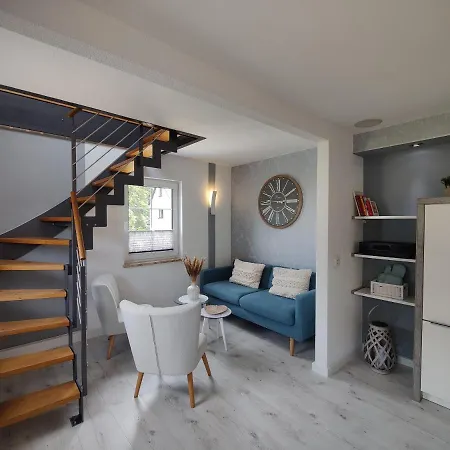 Adelsberg Mit Dachterrasse In Zentraler Lage Fuer Bis Zu 10 Personen Villa Chemnitz