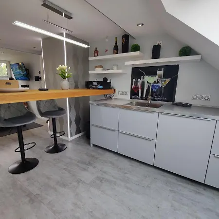 Adelsberg Mit Dachterrasse In Zentraler Lage Fuer Bis Zu 10 Personen