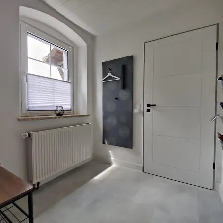 Adelsberg Mit Dachterrasse In Zentraler Lage Fuer Bis Zu 10 Personen Villa *