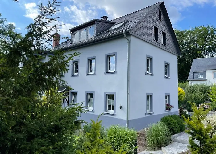 Villa Adelsberg Mit Dachterrasse In Zentraler Lage Fuer Bis Zu 10 Personen *
