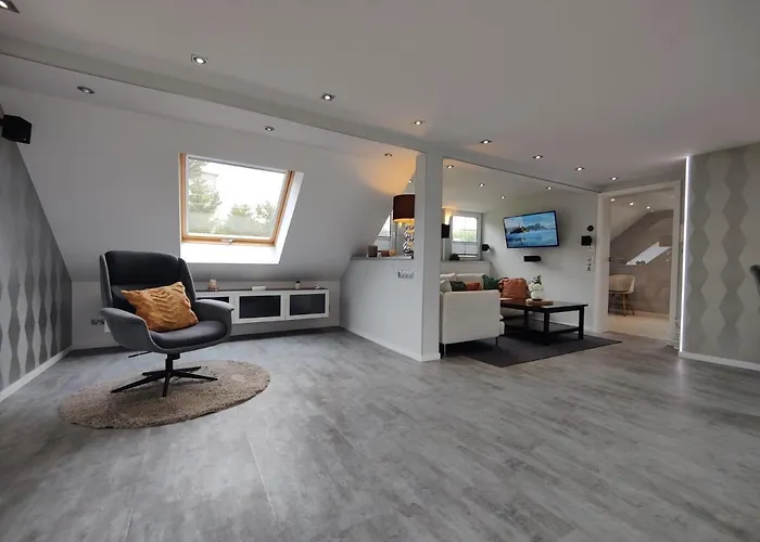 Adelsberg Mit Dachterrasse In Zentraler Lage Fuer Bis Zu 10 Personen Chemnitz