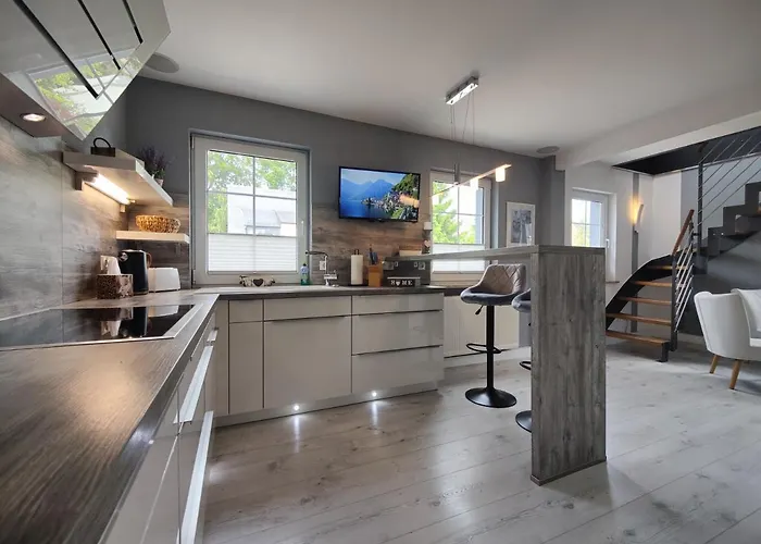 Adelsberg Mit Dachterrasse In Zentraler Lage Fuer Bis Zu 10 Personen *