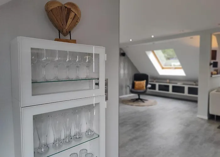 Adelsberg Mit Dachterrasse In Zentraler Lage Fuer Bis Zu 10 Personen Villa Chemnitz