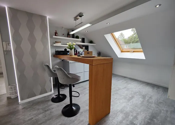 Adelsberg Mit Dachterrasse In Zentraler Lage Fuer Bis Zu 10 Personen Villa