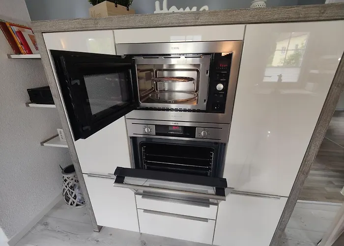 Villa Adelsberg Mit Dachterrasse In Zentraler Lage Fuer Bis Zu 10 Personen